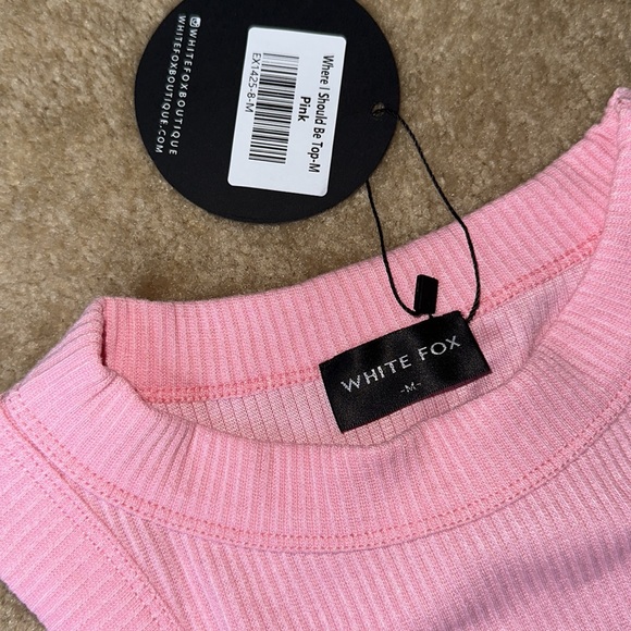 Nwt White fox where I should be top in pink - Picture 3 of 3